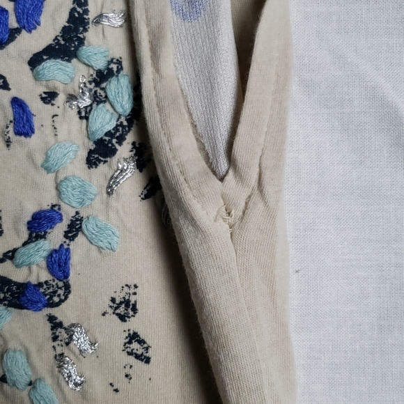 DKNY Jean's tank top, unique design, short sleeve - Picture 7 of 8